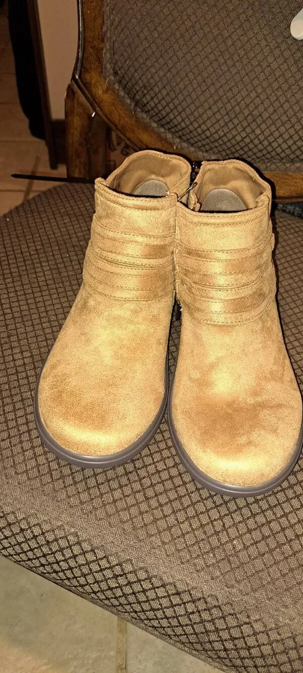 LifeStride Brave Women’s Ankle Booties Size 10M Honey Tan Comfort Wedge NWOT